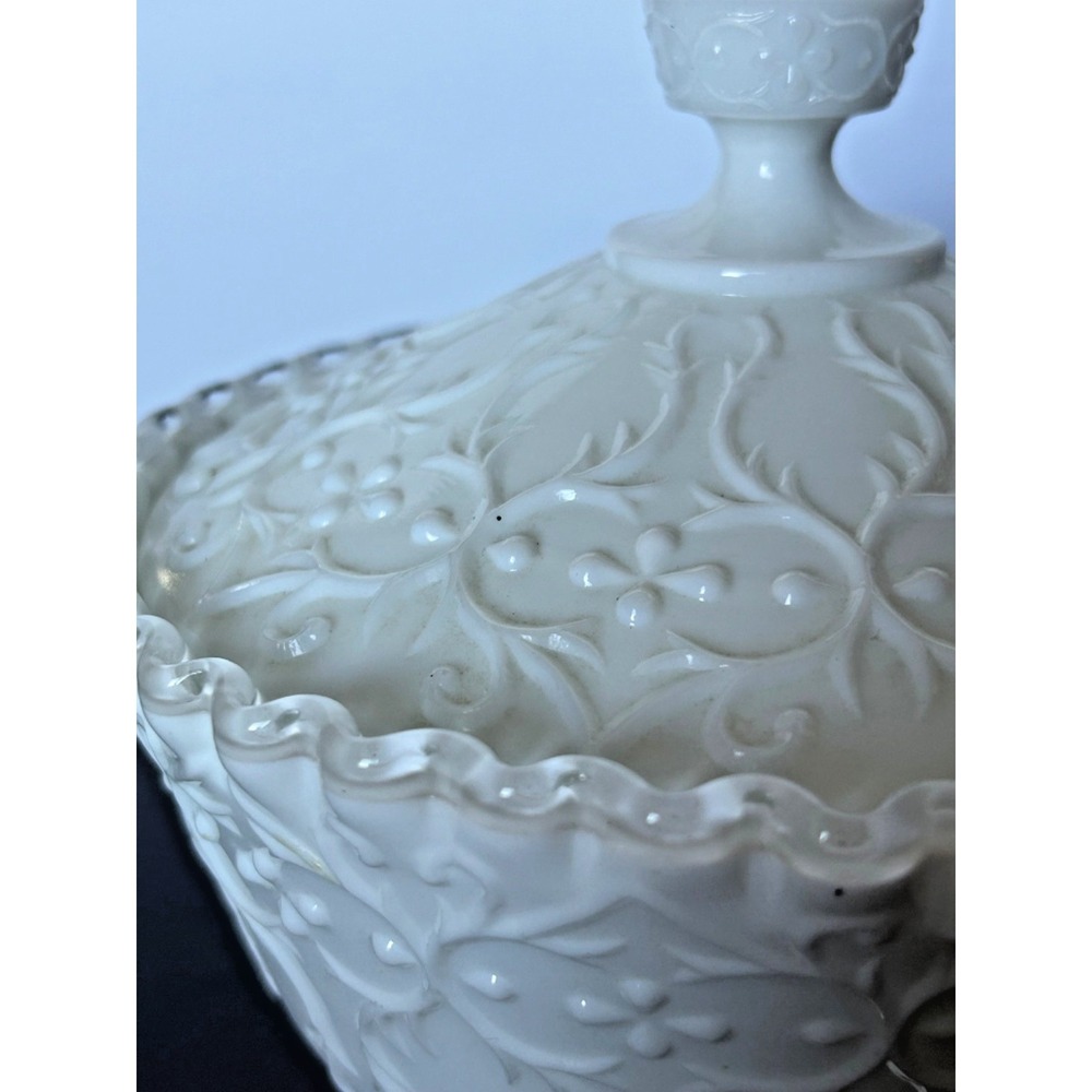 Fenton Milk Glass Silver Crest With Spanish Lace Footed Candy Box With Lid - Picture 9 of 14